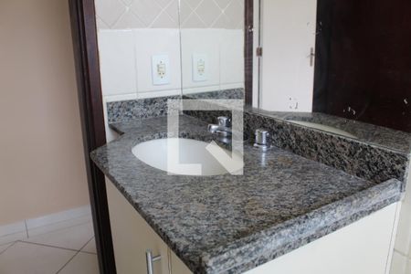 Apartamento à venda com 264m², 4 quartos e 3 vagasBanheiro Social
