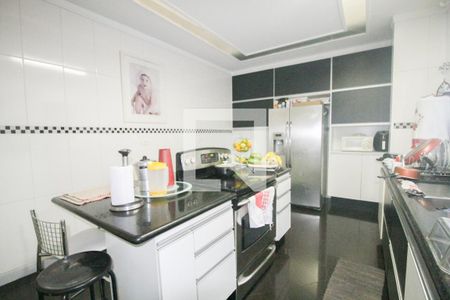 Casa para alugar com 300m², 4 quartos e 2 vagasCozinha