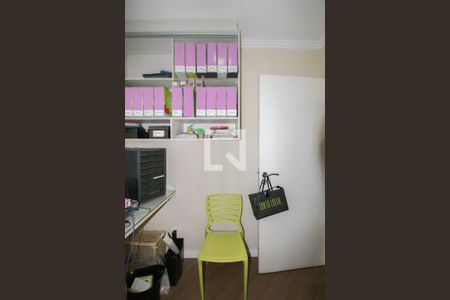 Casa para alugar com 300m², 4 quartos e 2 vagasEscritório