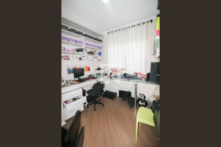 Casa para alugar com 300m², 4 quartos e 2 vagasEscritório