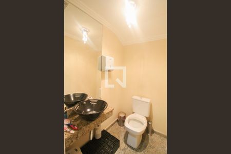 Casa para alugar com 300m², 4 quartos e 2 vagasLavabo