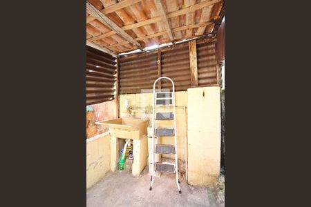 Casa à venda com 198m², 4 quartos e 1 vagaLavanderia Edicula