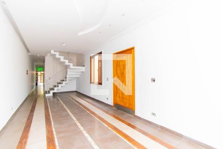 Sala de casa à venda com 4 quartos, 200m² em Vila Santa Clara, São Paulo