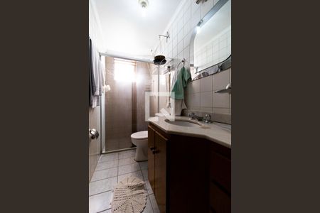 Apartamento à venda com 82m², 3 quartos e 2 vagas Apartamento à venda com 82m², 3 quartos e 2 vagasBanheiro da Suíte