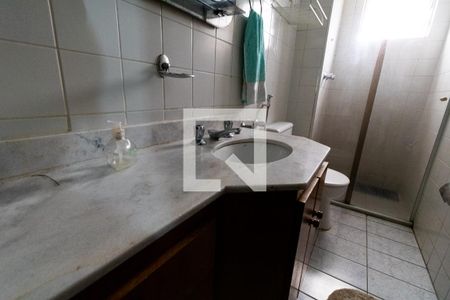 Apartamento à venda com 82m², 3 quartos e 2 vagas Apartamento à venda com 82m², 3 quartos e 2 vagasBanheiro