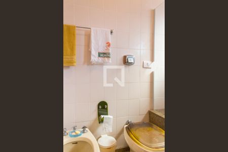 Casa à venda com 420m², 6 quartos e 1 vagaBanheiro da Suíte 1