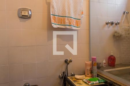 Casa à venda com 420m², 6 quartos e 1 vagaBanheiro da Suíte 2