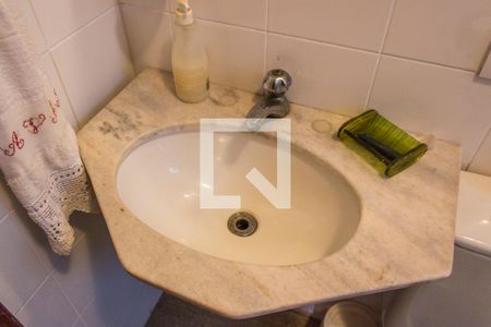 Casa à venda com 420m², 6 quartos e 1 vagaDetalhe do Banheiro da Suite