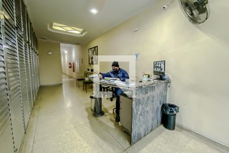 Apartamento para alugar com 70m², 2 quartos e sem vagaHall Social