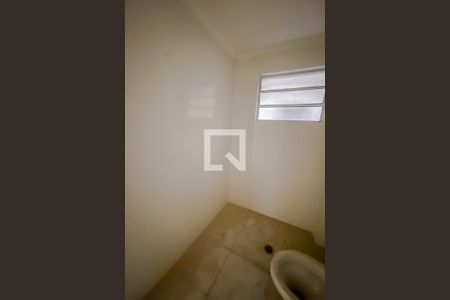 Apartamento para alugar com 70m², 2 quartos e sem vagaBanheiro