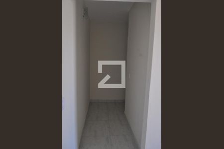 Casa à venda com 250m², 4 quartos e 2 vagasCorredor