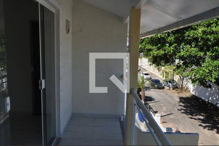Casa à venda com 250m², 4 quartos e 2 vagasVaranda de Frente