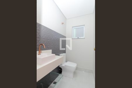 Casa à venda com 250m², 4 quartos e 6 vagasBanheiro Social 2