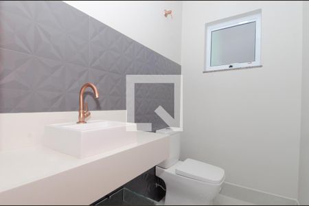 Casa à venda com 250m², 4 quartos e 6 vagasBanheiro Social 2