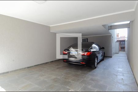 Casa à venda com 250m², 4 quartos e 6 vagasGaragem