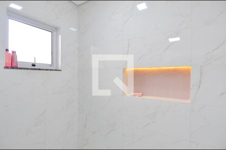 Casa à venda com 250m², 4 quartos e 6 vagasBanheiro da Suíte