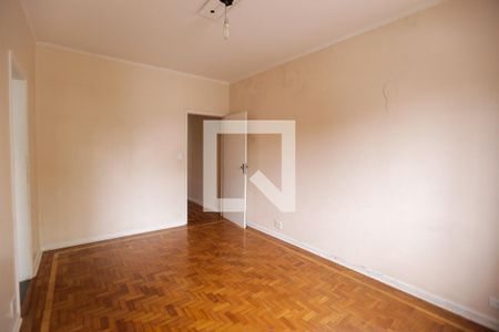 Casa à venda com 140m², 3 quartos e 2 vagas Casa à venda com 140m², 3 quartos e 2 vagasQuarto