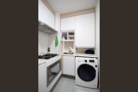 Apartamento à venda com 38m², 2 quartos e 1 vaga Apartamento à venda com 38m², 2 quartos e 1 vagaCozinha e Área de Serviço