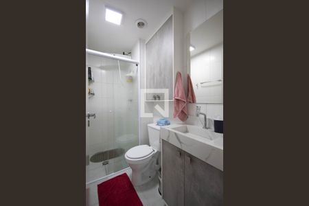 Apartamento à venda com 38m², 2 quartos e 1 vaga Apartamento à venda com 38m², 2 quartos e 1 vagaBanheiro