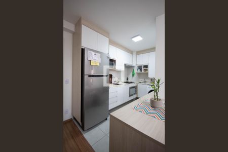 Apartamento à venda com 38m², 2 quartos e 1 vaga Apartamento à venda com 38m², 2 quartos e 1 vagaCozinha e Área de Serviço