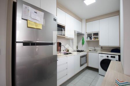Apartamento à venda com 38m², 2 quartos e 1 vaga Apartamento à venda com 38m², 2 quartos e 1 vagaCozinha e Área de Serviço