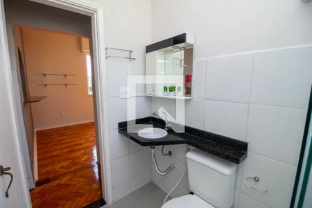 Apartamento à venda com 42m², 1 quarto e sem vaga Apartamento à venda com 42m², 1 quarto e sem vagaBanheiro Social