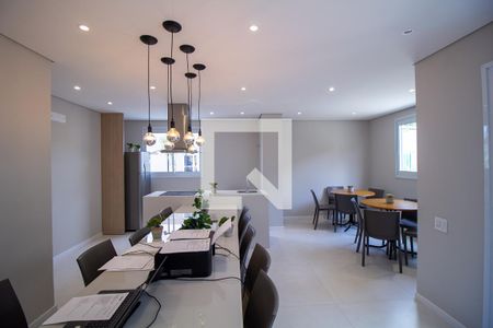 Apartamento à venda com 44m², 2 quartos e sem vagaÁrea comum - Salão de festas