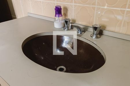 Casa à venda com 217m², 3 quartos e 4 vagasBanheiro 2 Pia