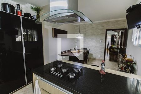 Casa à venda com 217m², 3 quartos e 4 vagasCozinha