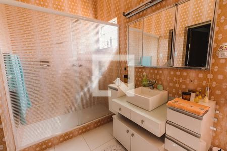 Casa à venda com 217m², 3 quartos e 4 vagasBanheiro da Suíte 3