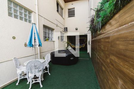 Casa à venda com 217m², 3 quartos e 4 vagasQuintal