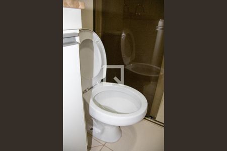 Apartamento à venda com 92m², 3 quartos e 3 vagas Apartamento à venda com 92m², 3 quartos e 3 vagasBanheiro 1
