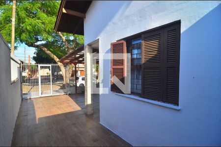 Casa à venda com 150m², 3 quartos e 3 vagasPátio