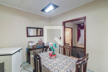 Casa à venda com 275m², 3 quartos e 8 vagas Casa à venda com 275m², 3 quartos e 8 vagasCopa