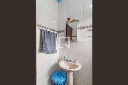 Casa à venda com 275m², 3 quartos e 8 vagas Casa à venda com 275m², 3 quartos e 8 vagasBanheiro