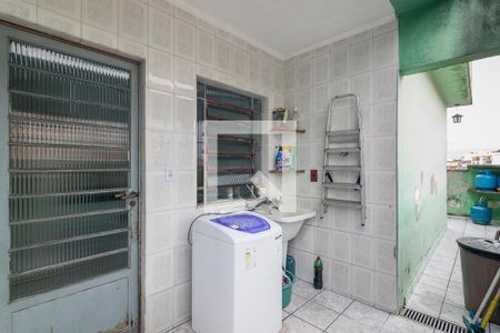 Casa à venda com 275m², 3 quartos e 8 vagas Casa à venda com 275m², 3 quartos e 8 vagasÁrea de Serviço