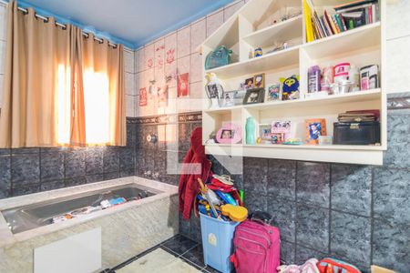 Casa à venda com 275m², 3 quartos e 8 vagas Casa à venda com 275m², 3 quartos e 8 vagasBanheiro da Suite 2