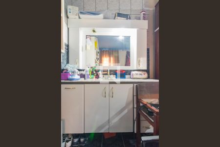 Casa à venda com 275m², 3 quartos e 8 vagas Casa à venda com 275m², 3 quartos e 8 vagasBanheiro da Suite 2