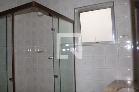 Casa à venda com 175m², 4 quartos e 2 vagasBanheiro 2