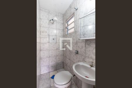 Casa à venda com 120m², 4 quartos e 1 vagaBanheiro 1