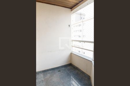 Sacada de apartamento à venda com 2 quartos, 66m² em Mirandópolis, São Paulo