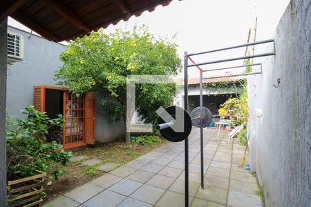 Casa à venda com 112m², 3 quartos e 3 vagas Casa à venda com 112m², 3 quartos e 3 vagasQuintal