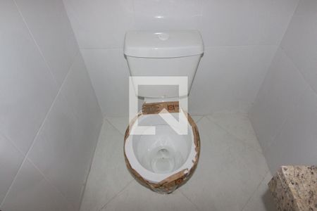 Lavabo de casa de condomínio para alugar com 2 quartos, 60m² em Jardim Belem, São Paulo