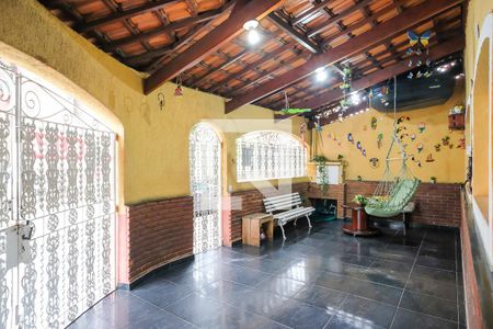 Casa à venda com 230m², 3 quartos e 2 vagasGaragem