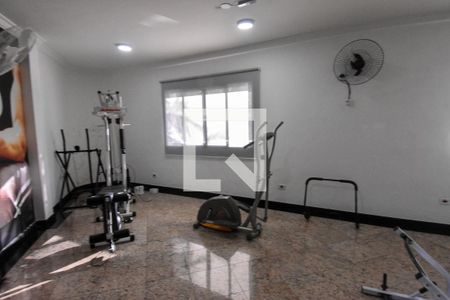 Apartamento à venda com 142m², 3 quartos e 2 vagas Apartamento à venda com 142m², 3 quartos e 2 vagasÁrea comum - Academia