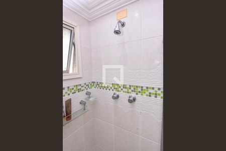 Apartamento à venda com 142m², 3 quartos e 2 vagas Apartamento à venda com 142m², 3 quartos e 2 vagasBanheiro da Suíte 2