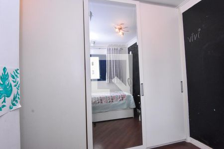 Apartamento à venda com 142m², 3 quartos e 2 vagas Apartamento à venda com 142m², 3 quartos e 2 vagasQuarto 2 - Suíte
