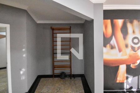 Apartamento à venda com 142m², 3 quartos e 2 vagas Apartamento à venda com 142m², 3 quartos e 2 vagasÁrea comum - Academia