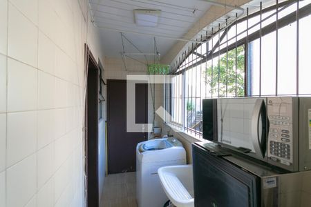 Apartamento à venda com 119m², 3 quartos e 1 vagaÁrea de Serviço