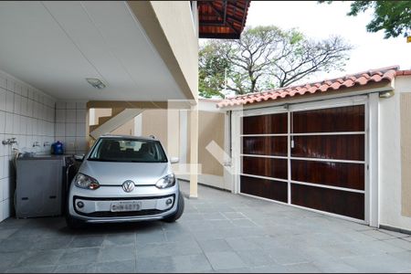 Casa à venda com 164m², 3 quartos e 3 vagasÁrea de Serviço e Garagem